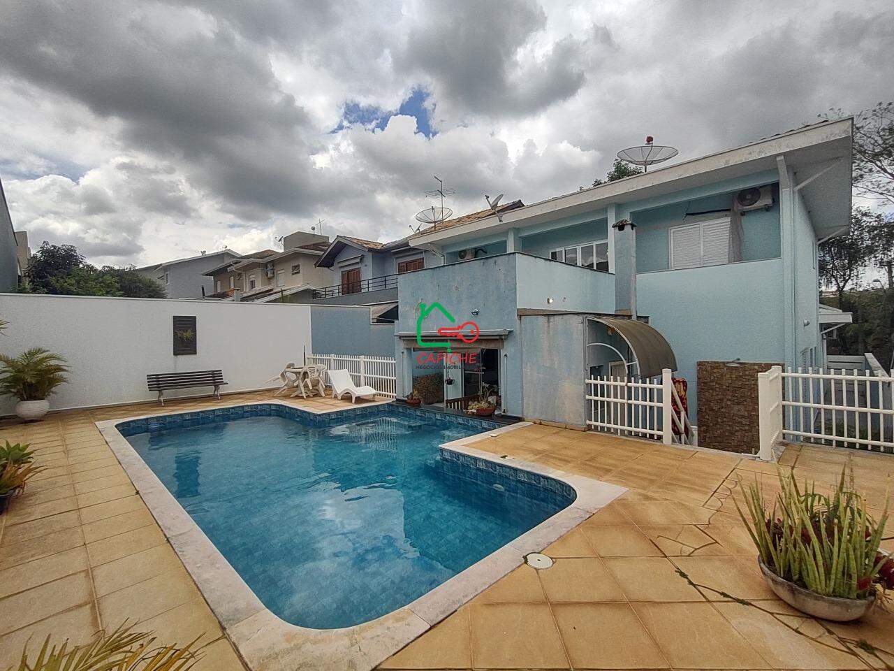 Casa de Condomínio, 4 quartos - Foto 1