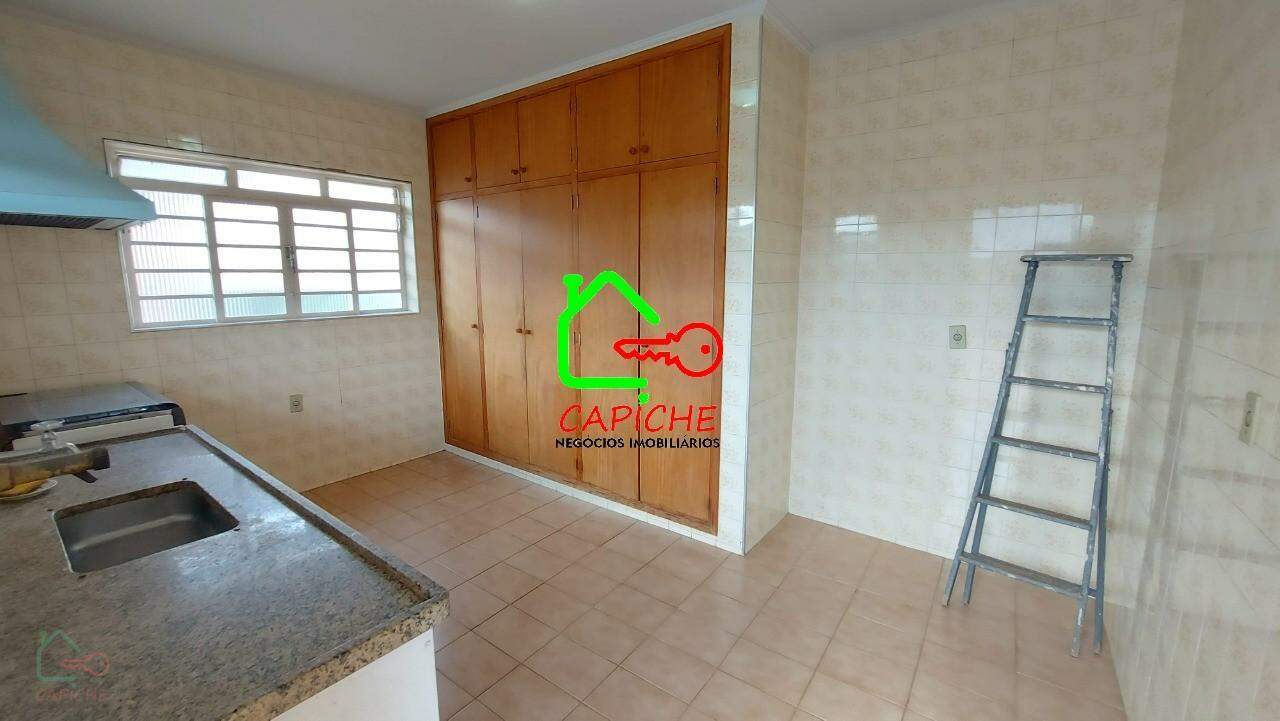 Casa, 4 quartos, 321 m² - Foto 24