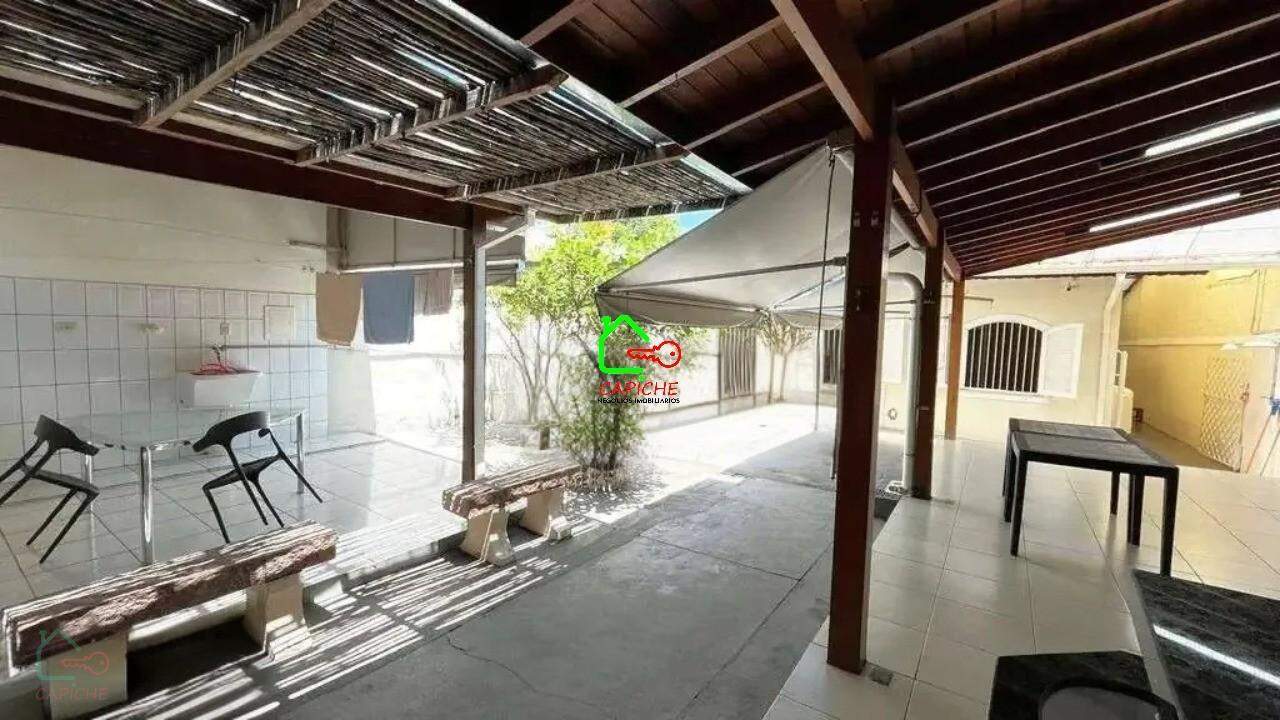 Casa, 3 quartos, 212 m² - Foto 24