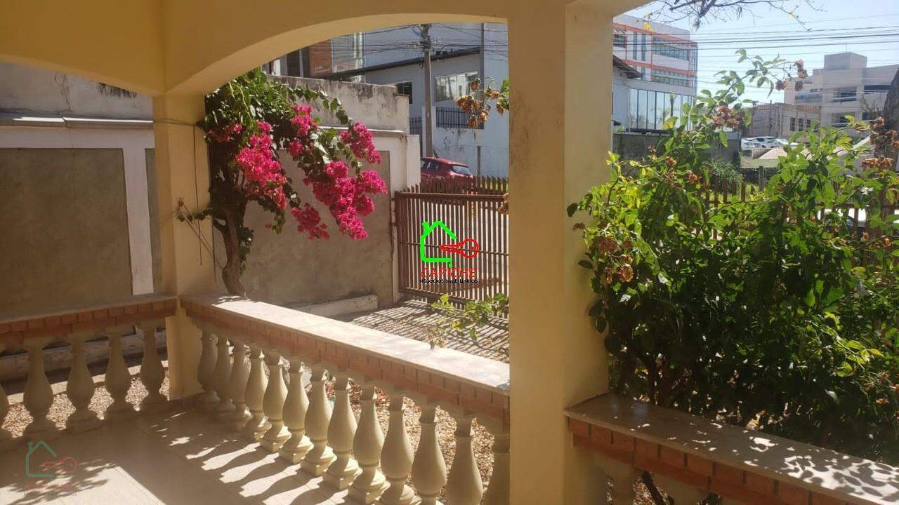 Casa, 3 quartos, 208 m² - Foto 3