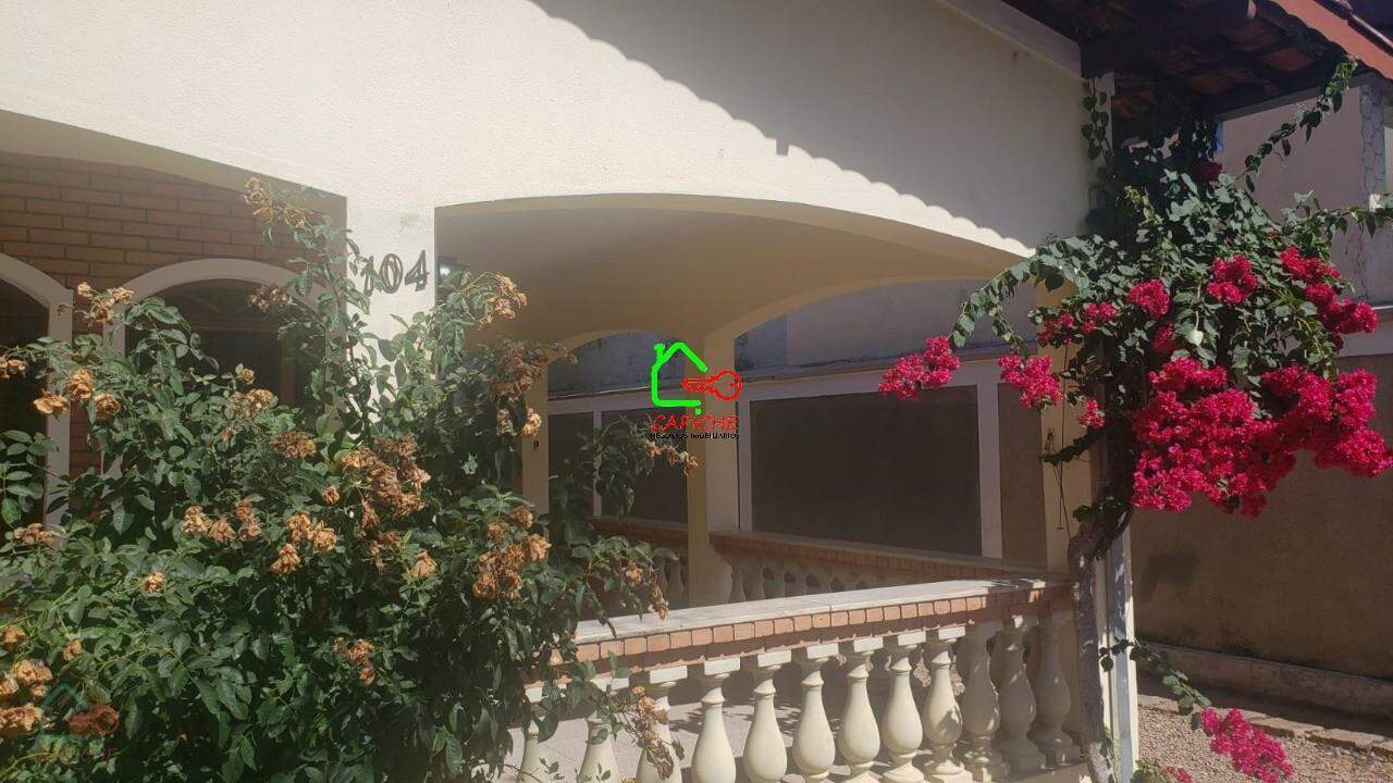 Casa, 3 quartos, 208 m² - Foto 4