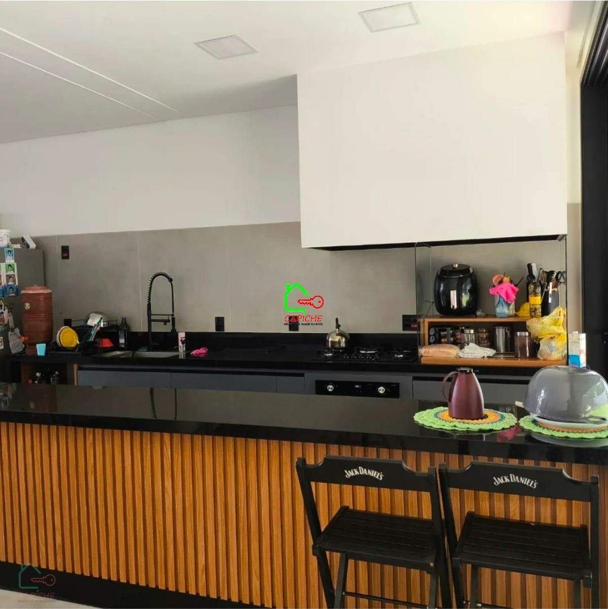 Casa, 3 quartos, 232 m² - Foto 10