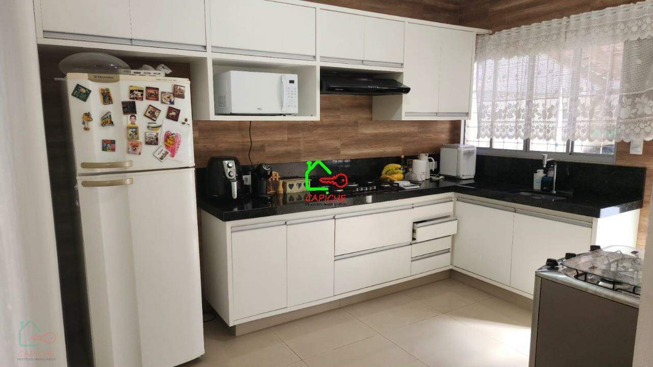 Casa, 3 quartos, 152 m² - Foto 6