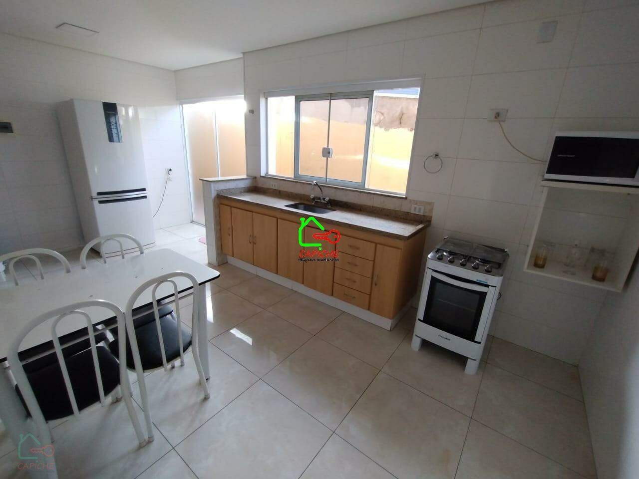 Casa, 3 quartos, 130 m² - Foto 3