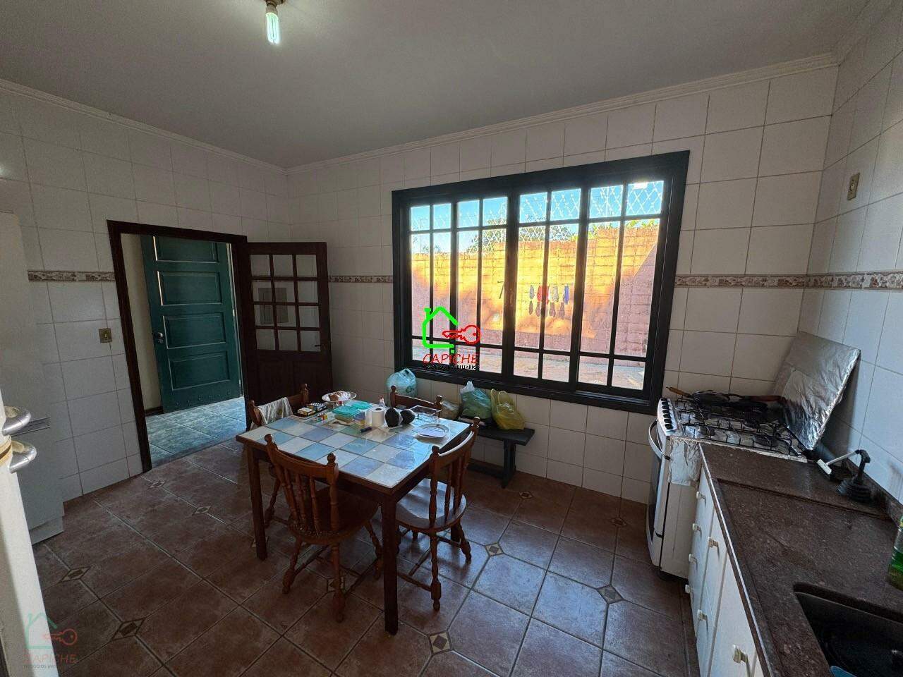 Casa, 3 quartos, 200 m² - Foto 3