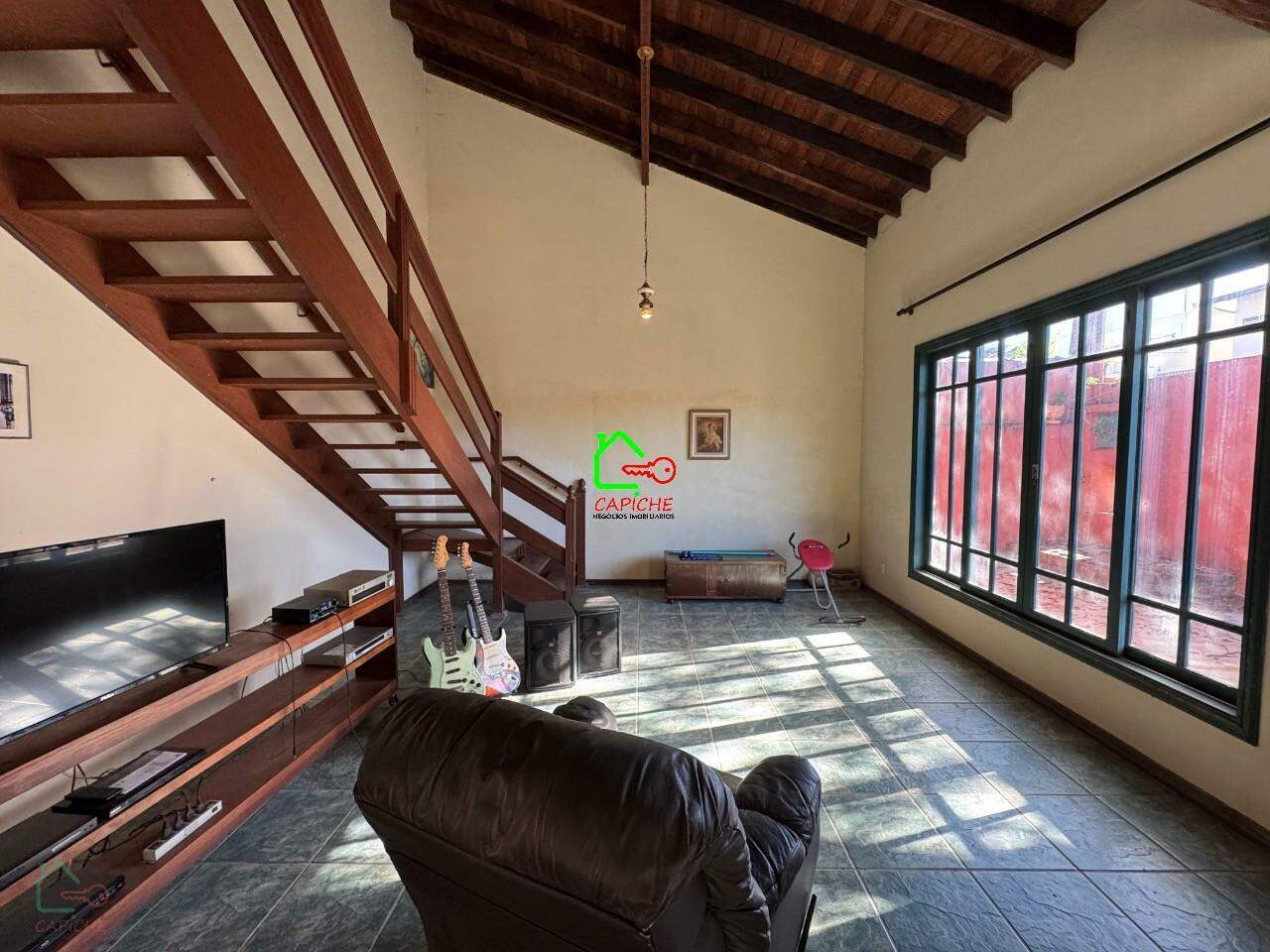 Casa, 3 quartos, 200 m² - Foto 13