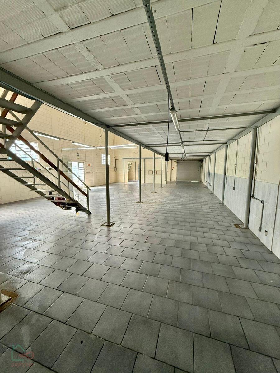 Depósito-Galpão, 340 m² - Foto 4
