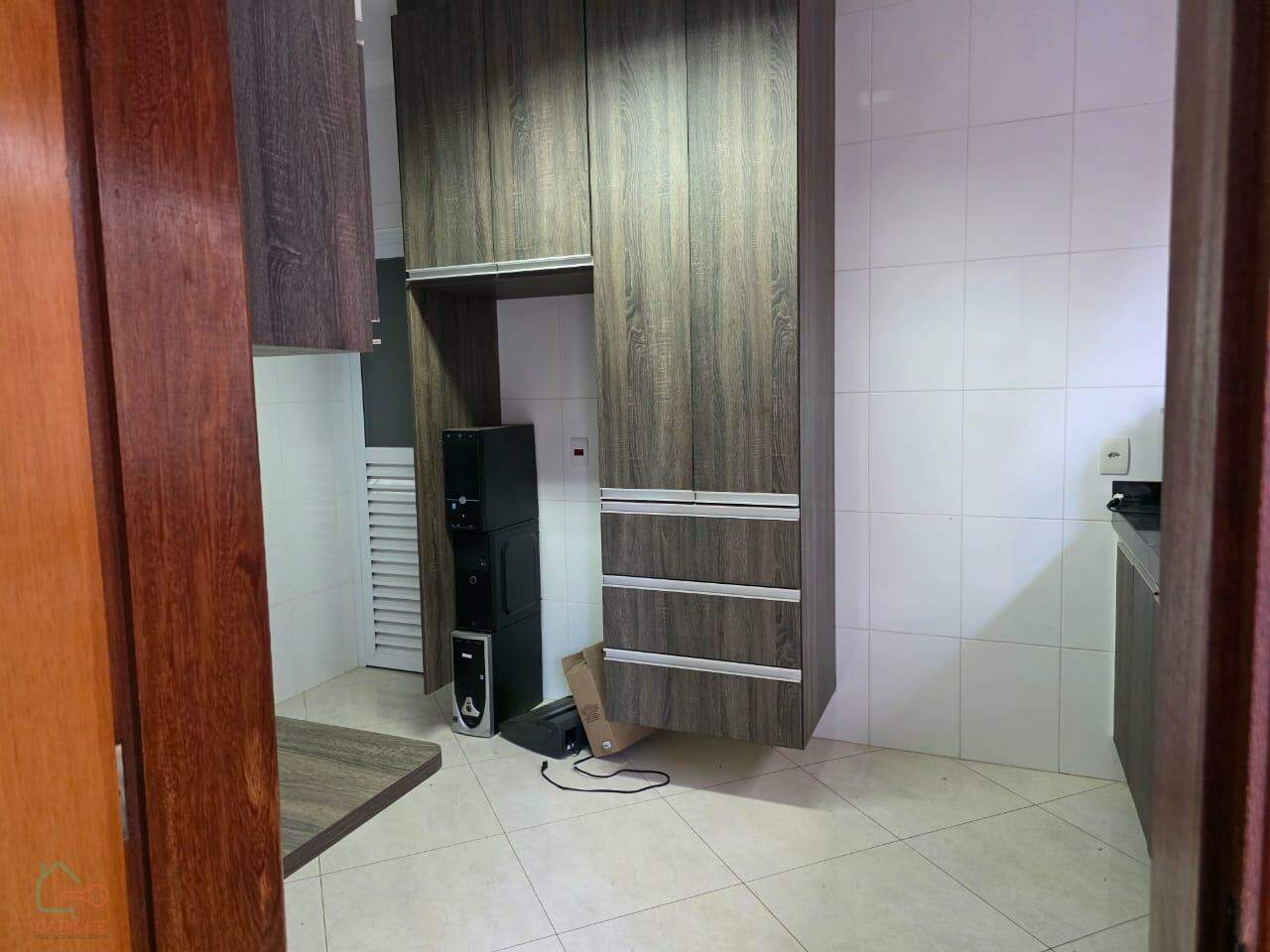 Casa, 4 quartos, 220 m² - Foto 7