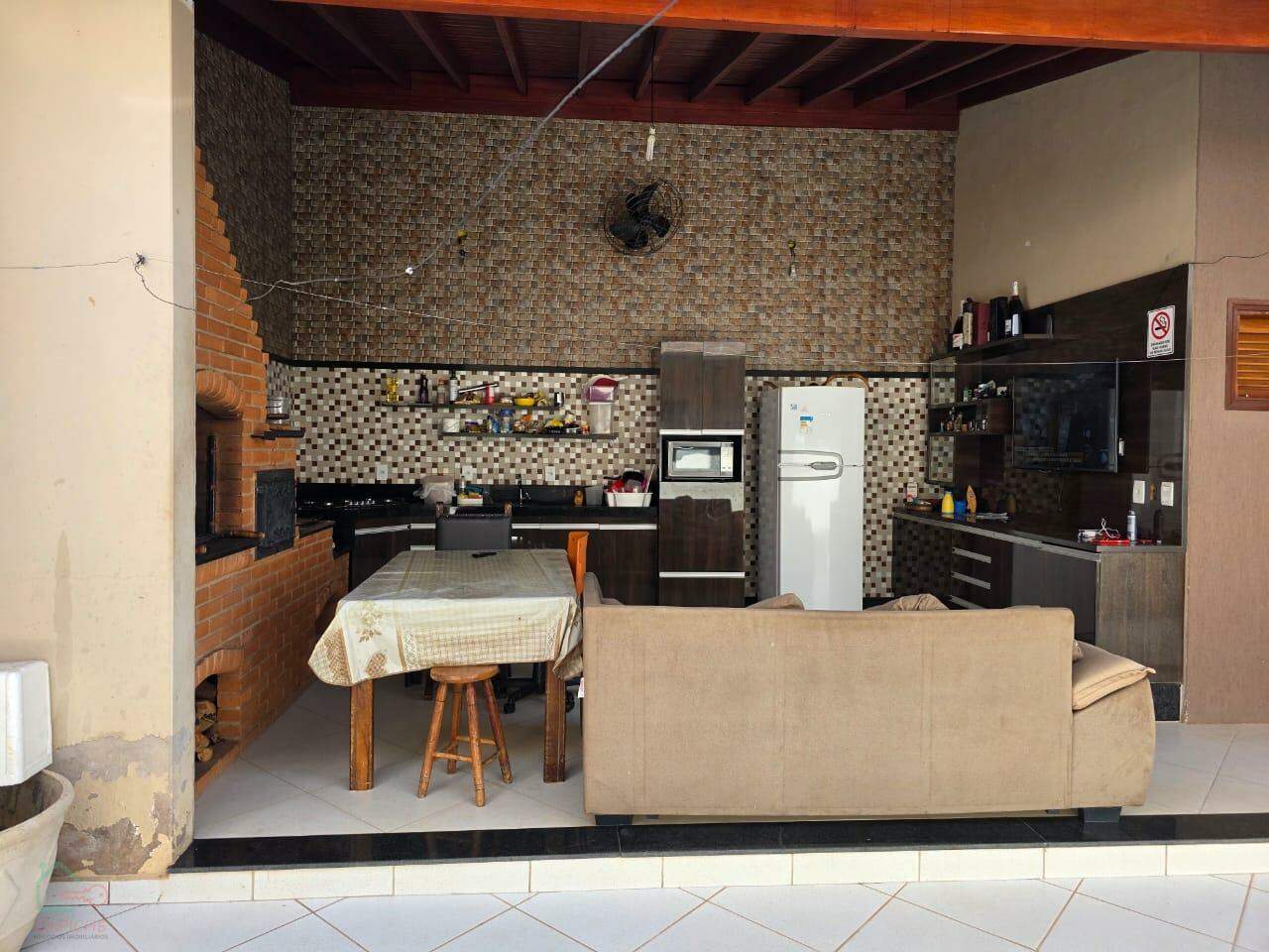 Casa, 4 quartos, 220 m² - Foto 4