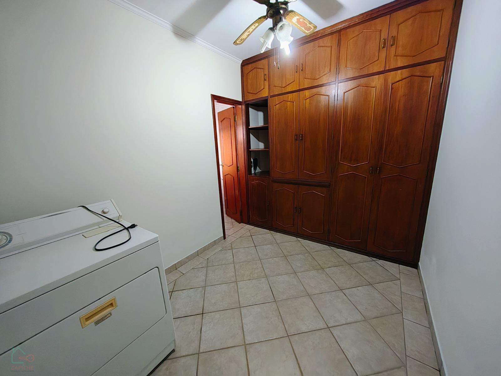 Casa, 4 quartos, 355 m² - Foto 40