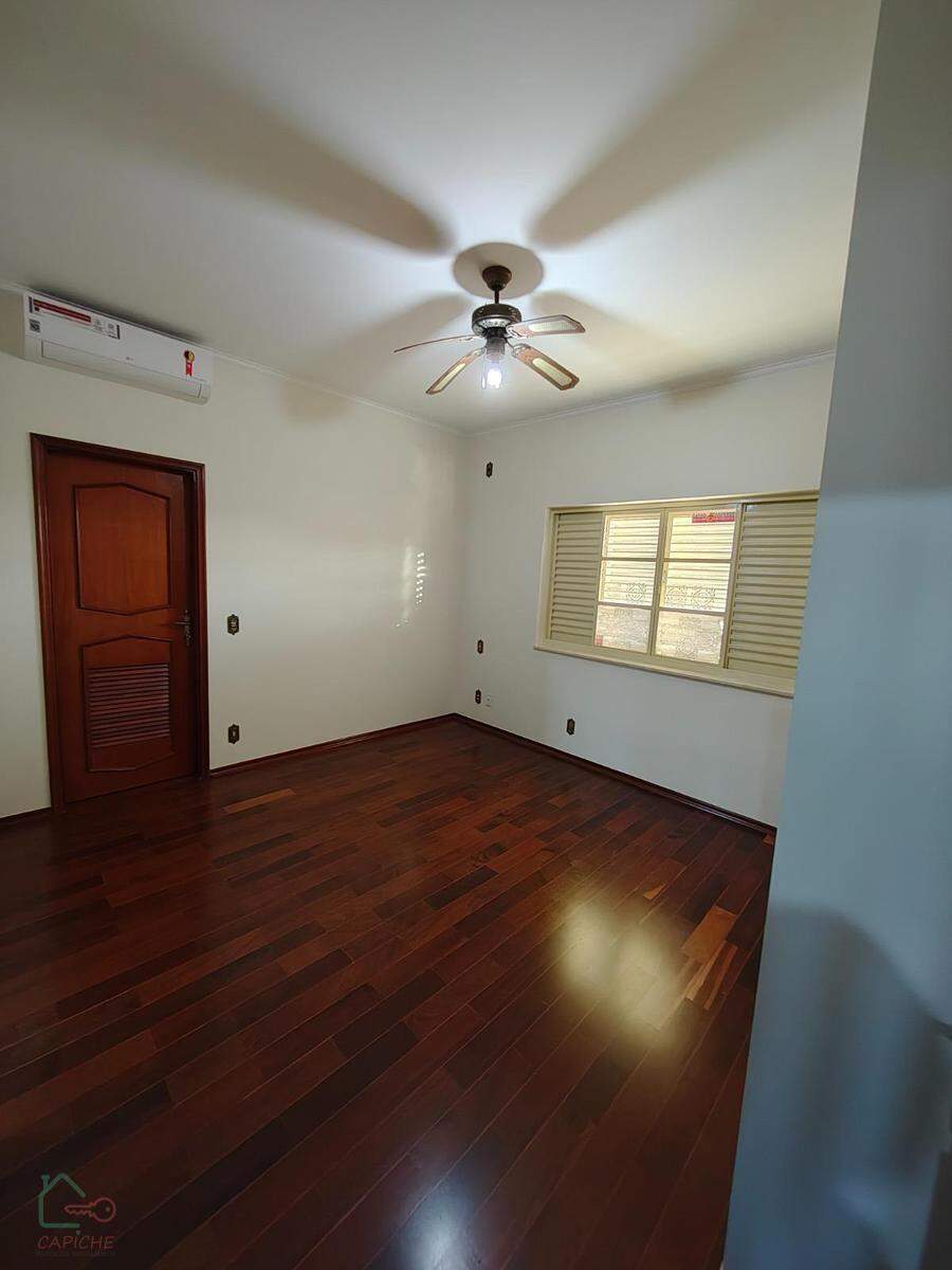 Casa, 4 quartos, 355 m² - Foto 58