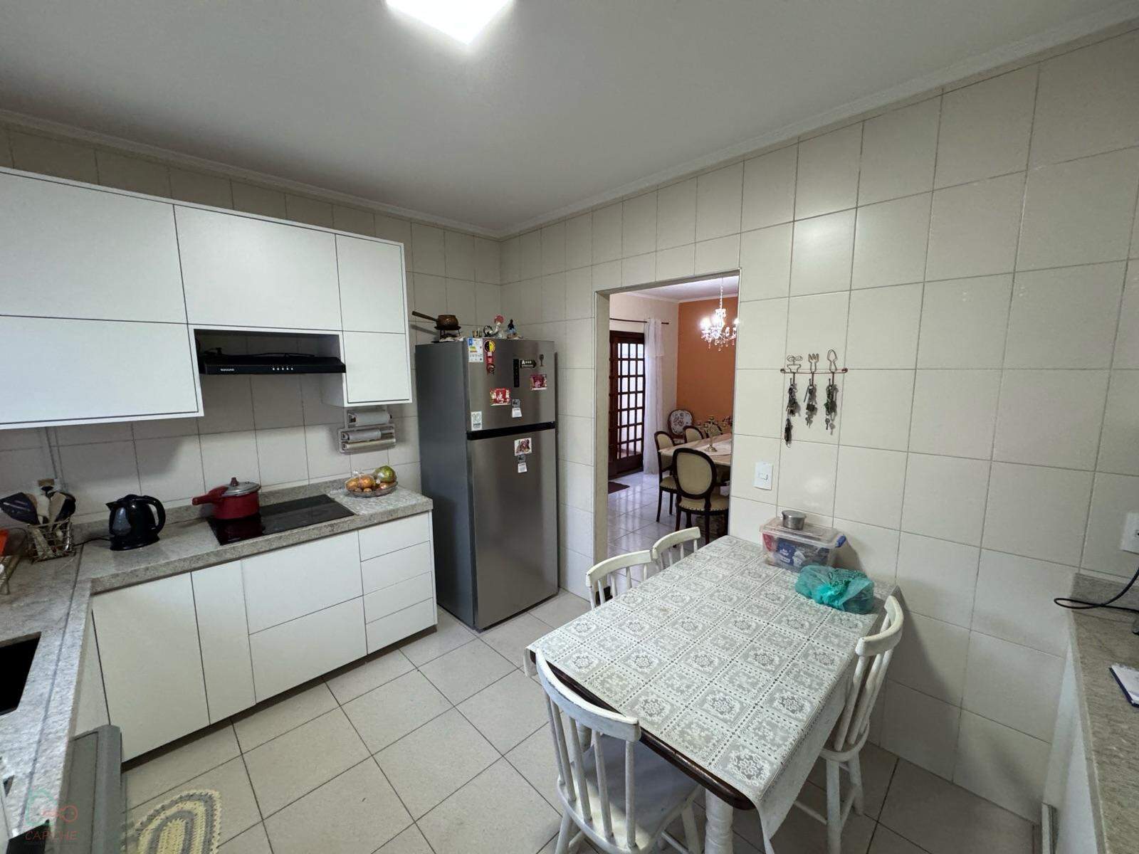 Casa, 3 quartos, 220 m² - Foto 28