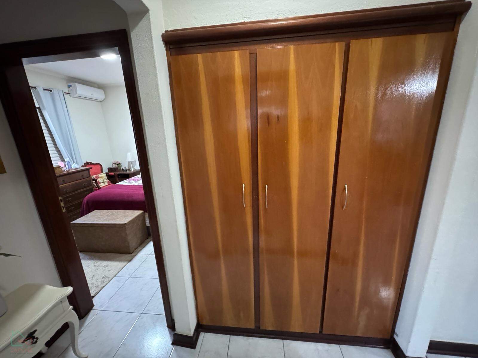 Casa, 3 quartos, 220 m² - Foto 9