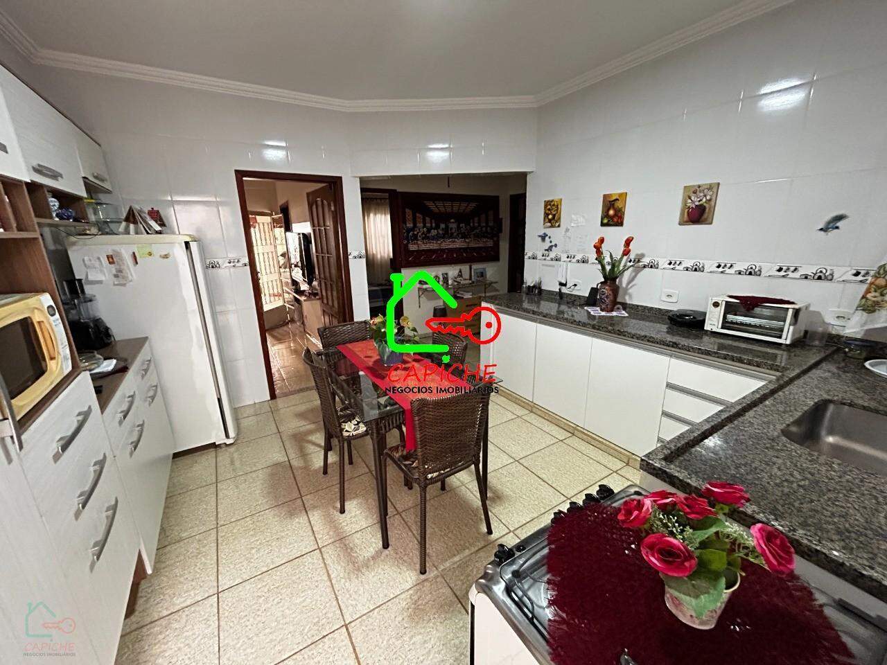 Casa, 3 quartos, 180 m² - Foto 11
