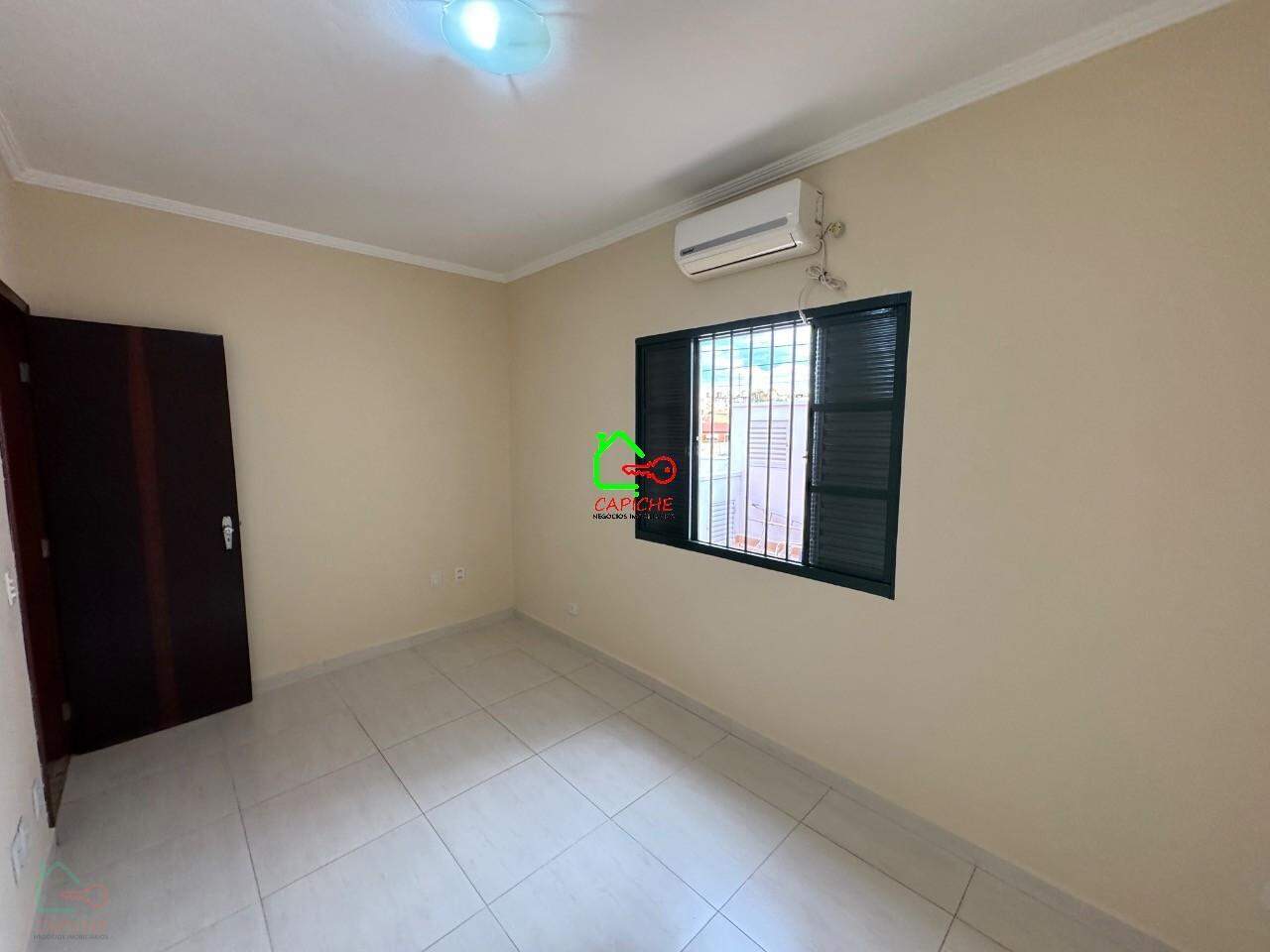 Casa, 3 quartos, 195 m² - Foto 15