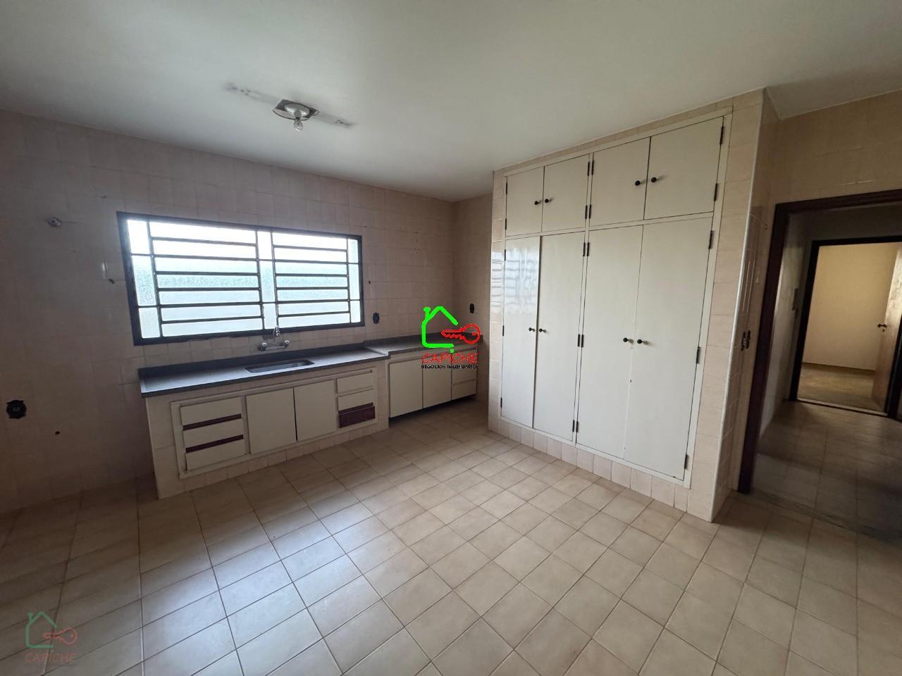 Casa, 3 quartos, 222 m² - Foto 8