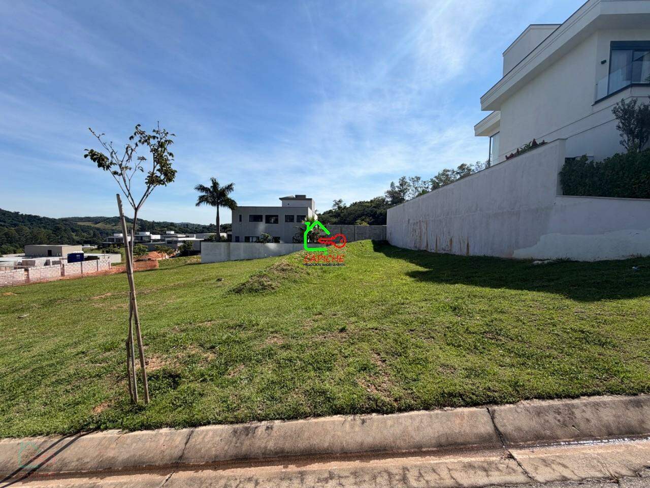 Terreno, 606 m² - Foto 2