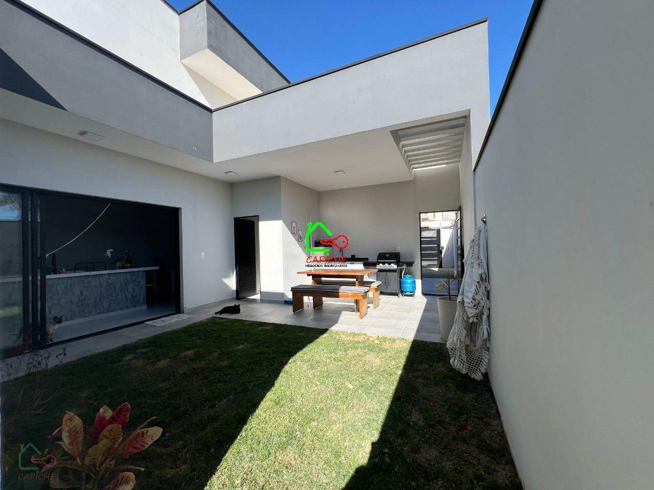 Casa, 3 quartos, 151 m² - Foto 2