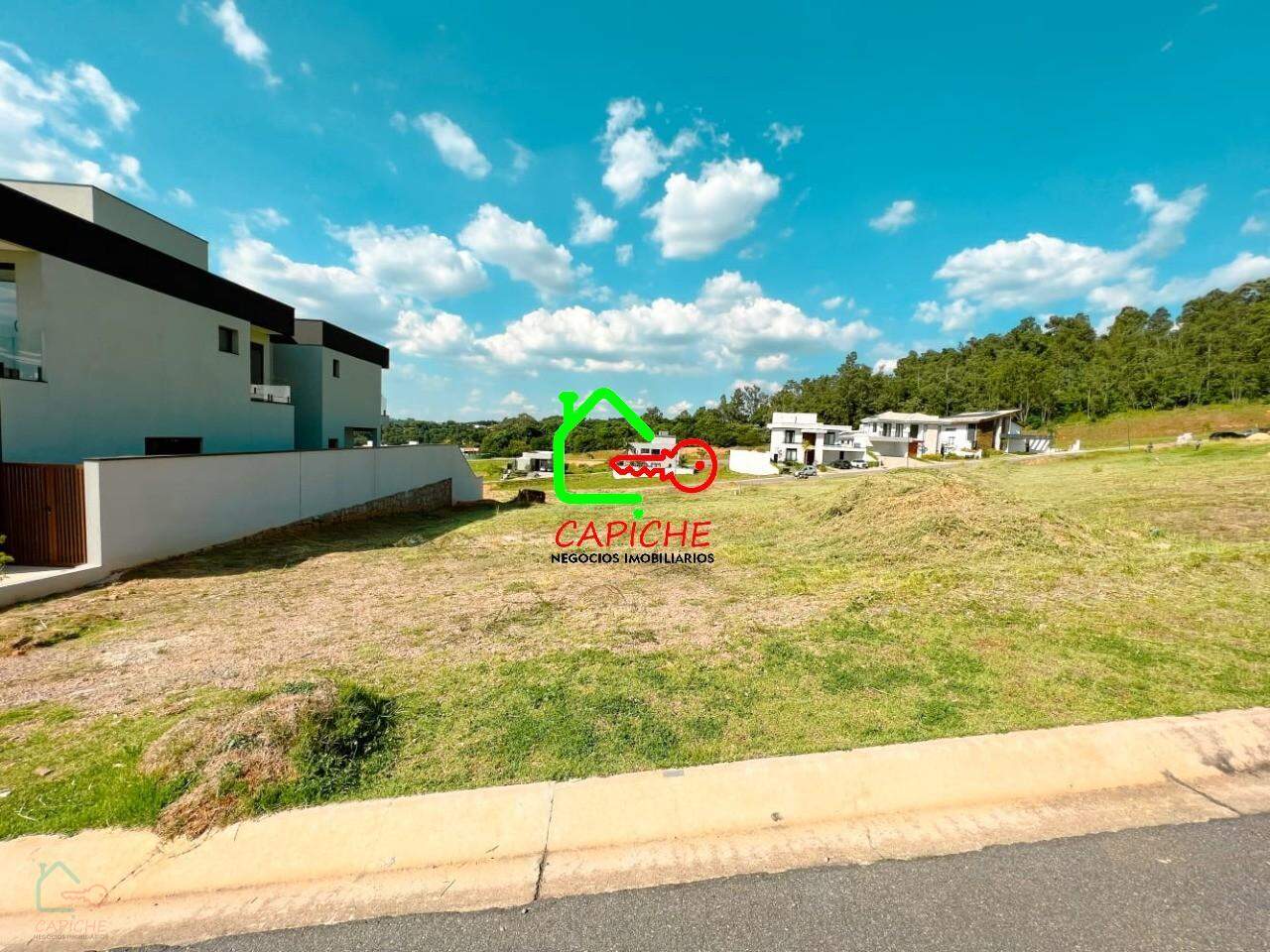 Terreno, 602 m² - Foto 1