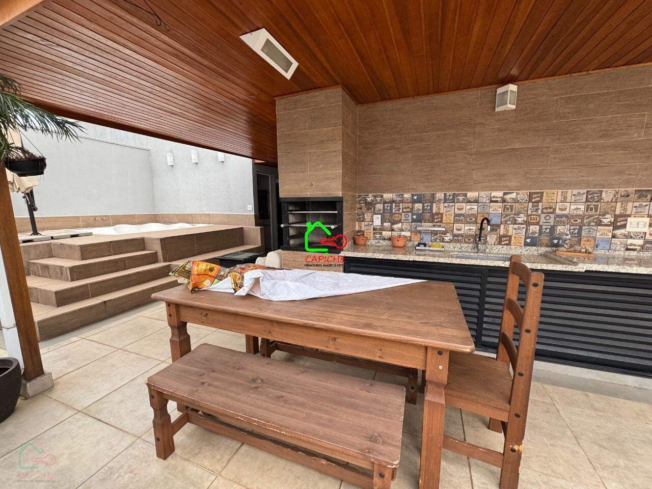 Cobertura, 3 quartos, 180 m² - Foto 1