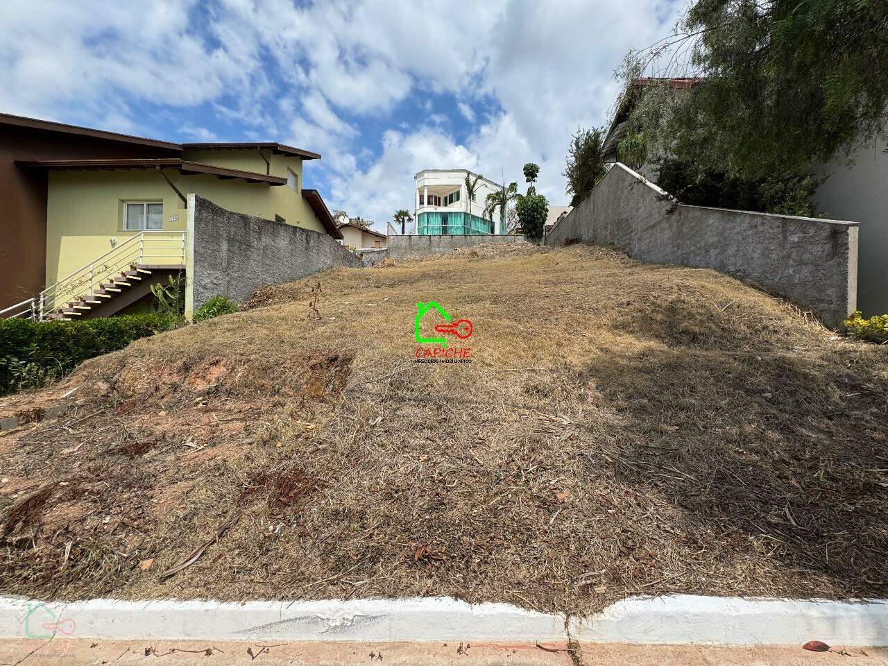 Terreno, 450 m² - Foto 1