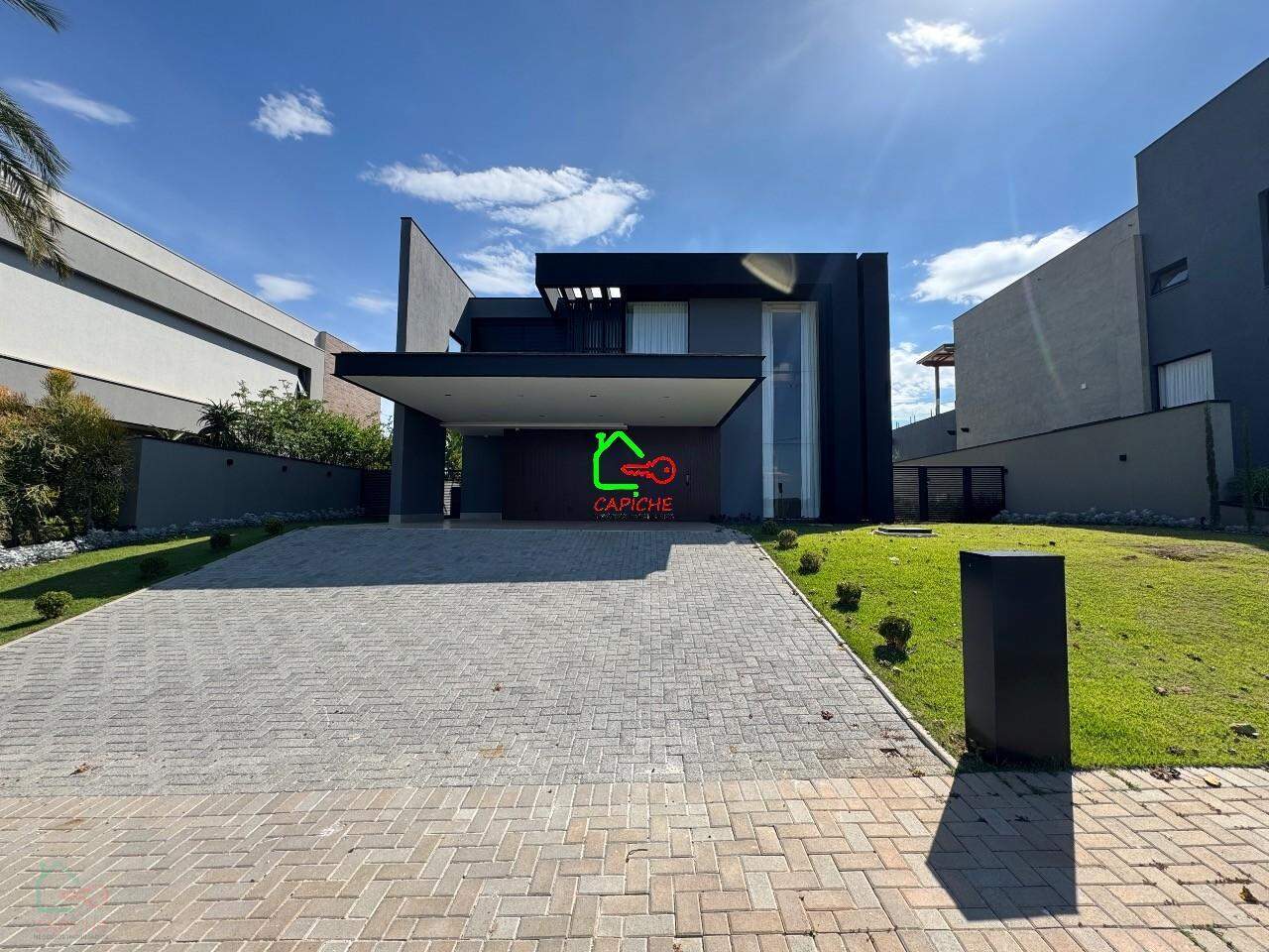 Casa de Condomínio, 4 quartos - Foto 1