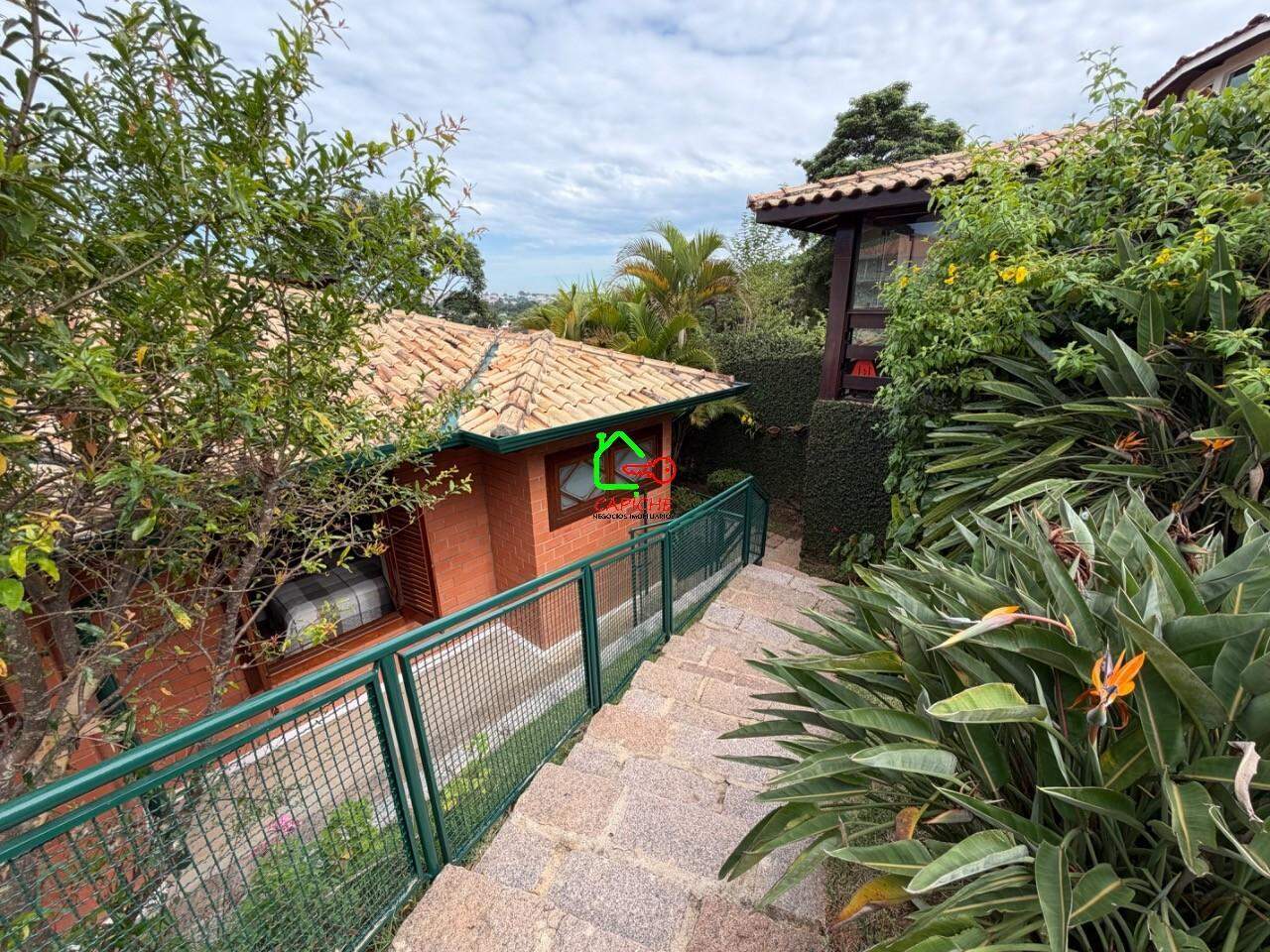 Casa de Condomínio, 4 quartos - Foto 1