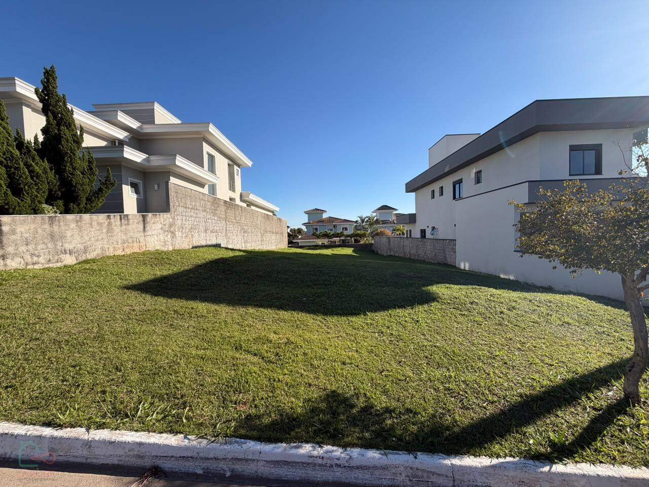 Terreno, 600 m² - Foto 1