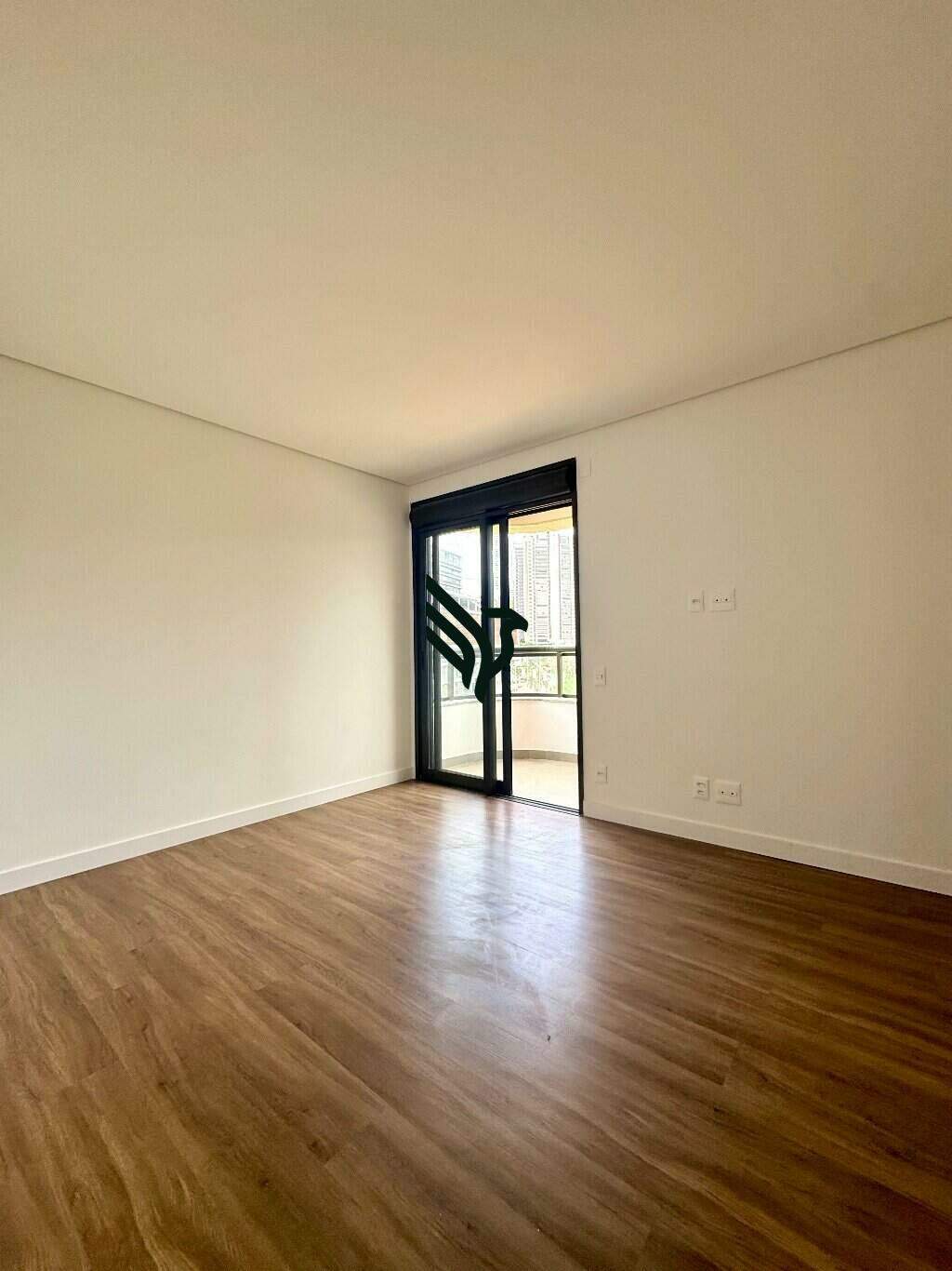 Apartamento à venda no Vale do Sereno: 