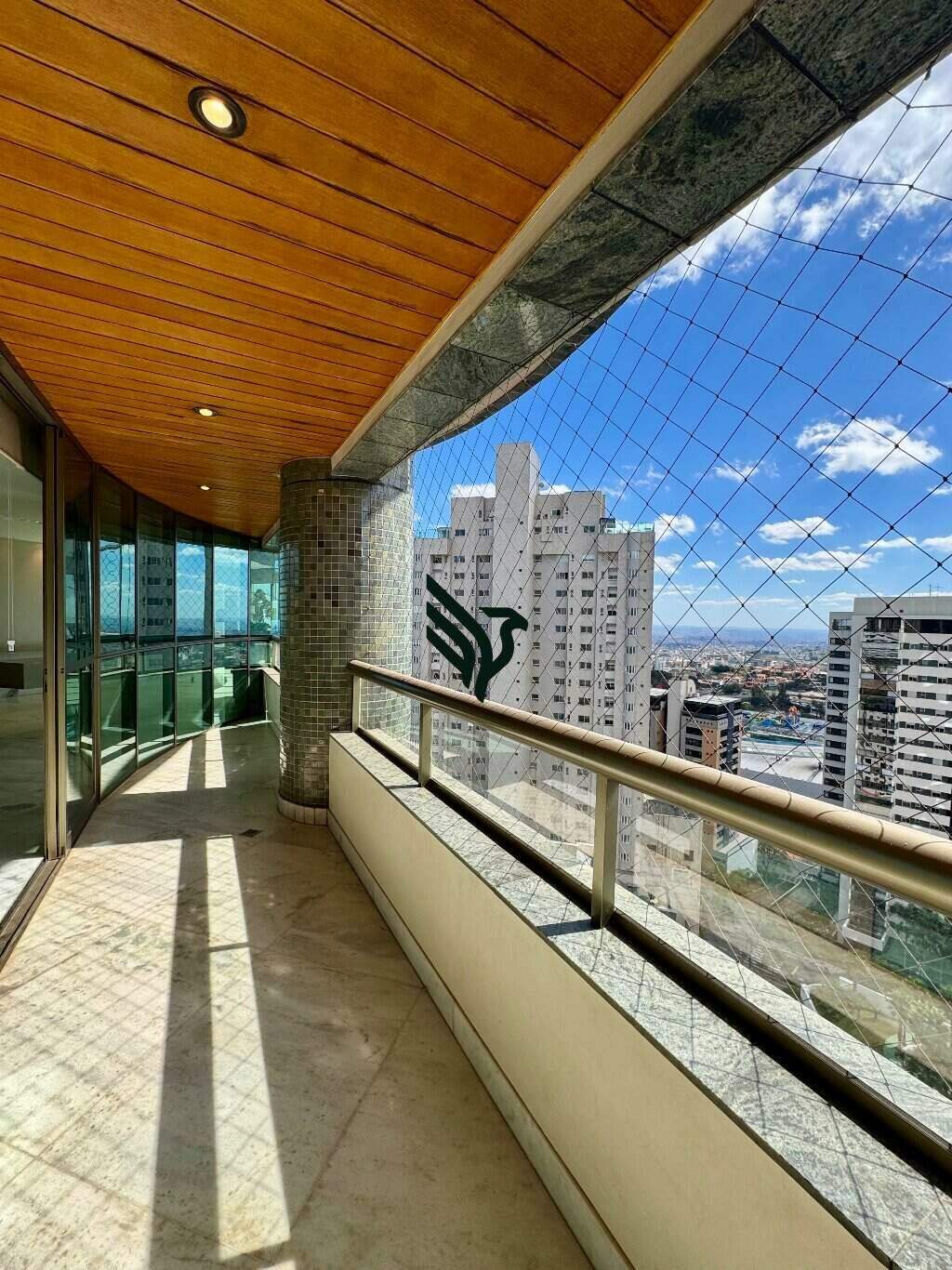 Apartamento à venda no Belvedere: 