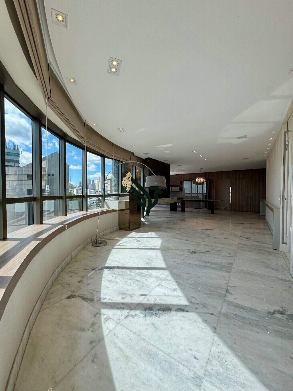 Apartamento à venda no Belvedere: 