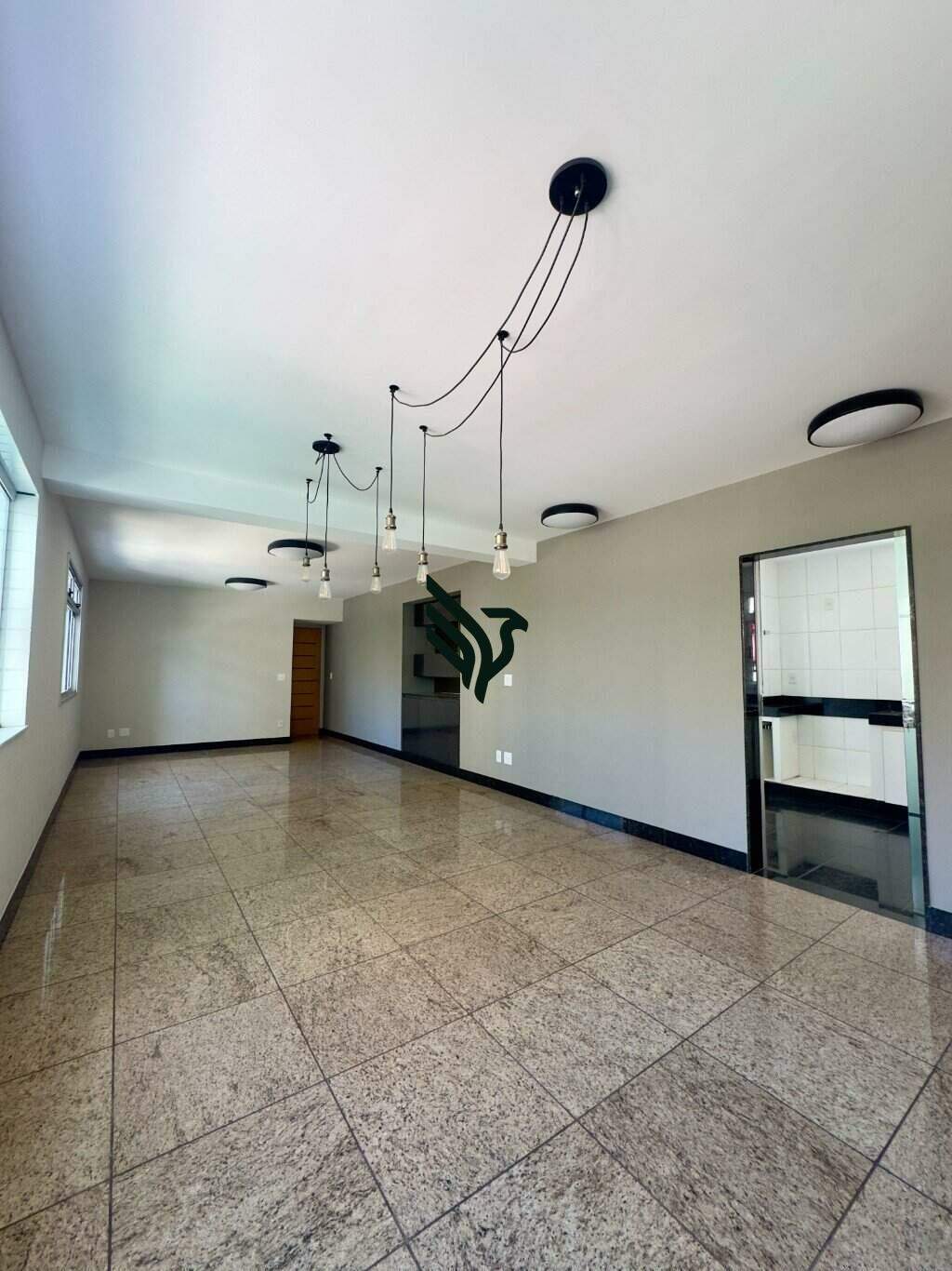 Apartamento à venda no Funcionários: 