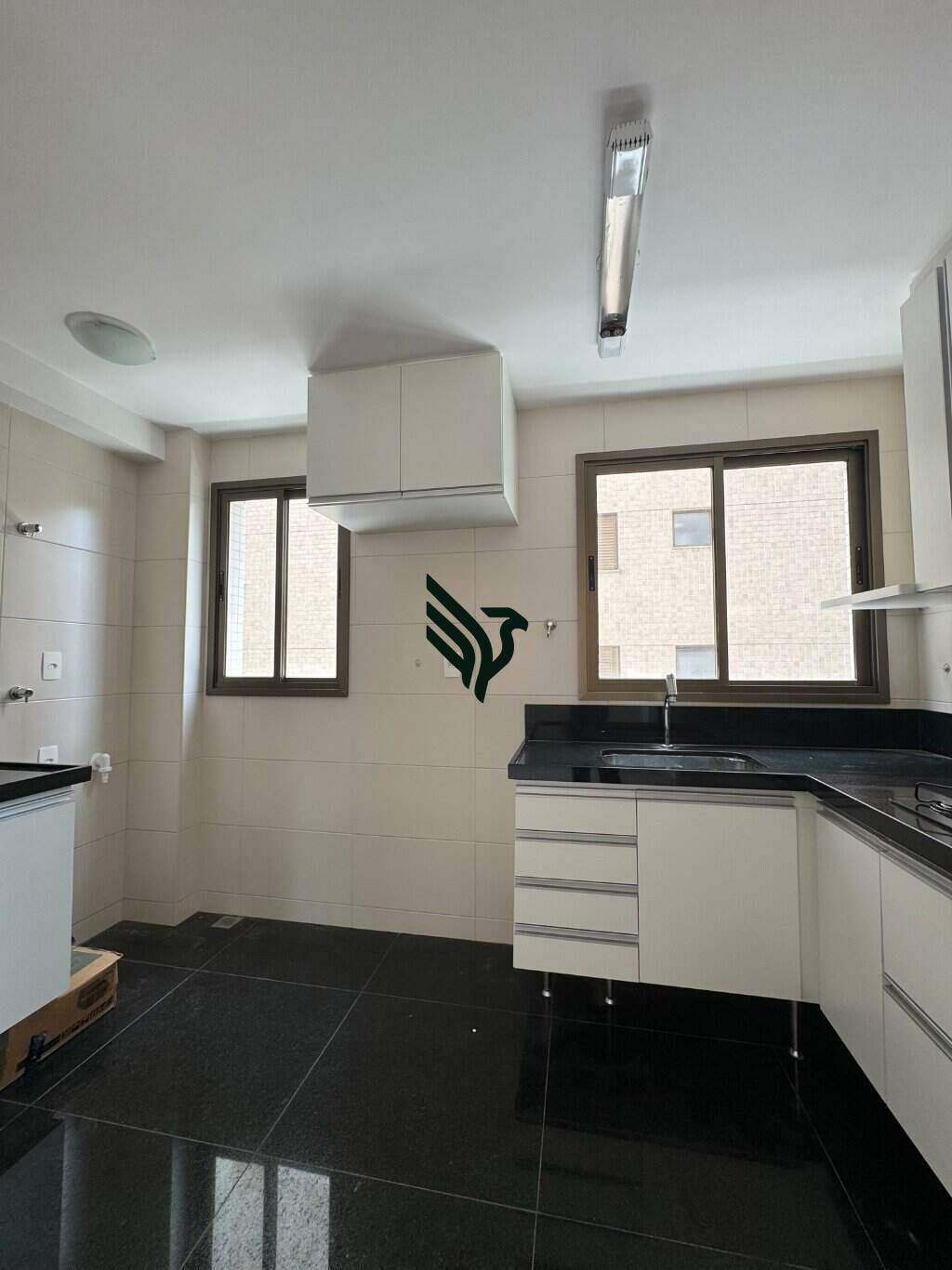 Apartamento à venda no Lourdes: 
