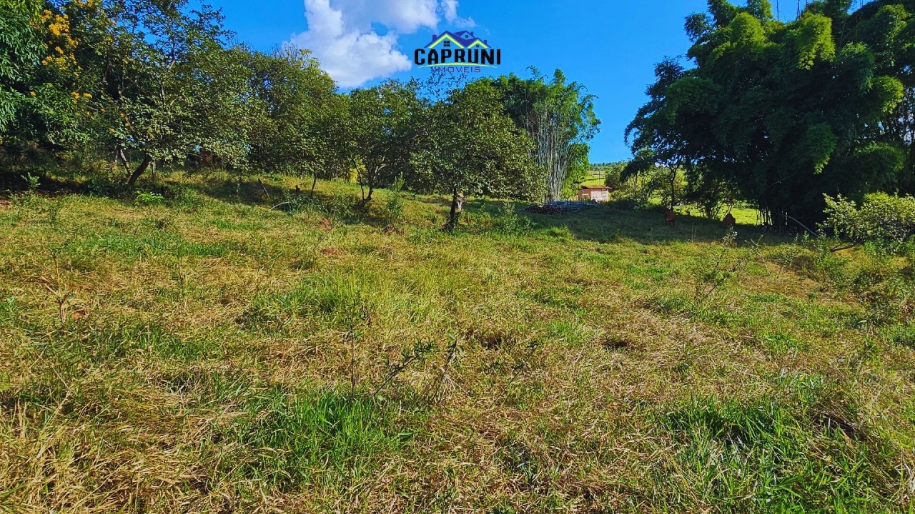 Terreno à venda no Bom Jardim das Pedras: 