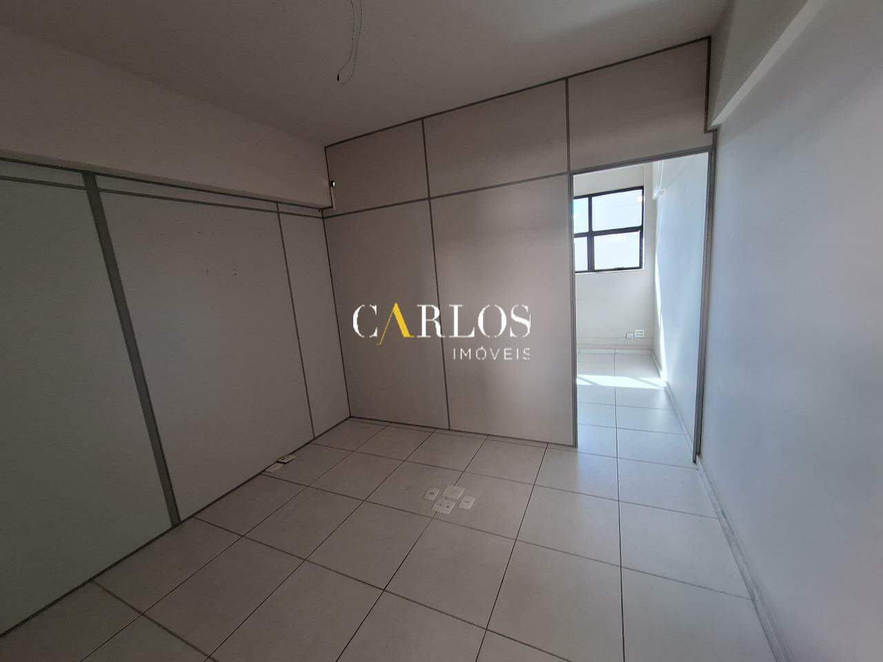 Sala para aluguel no Sion: 