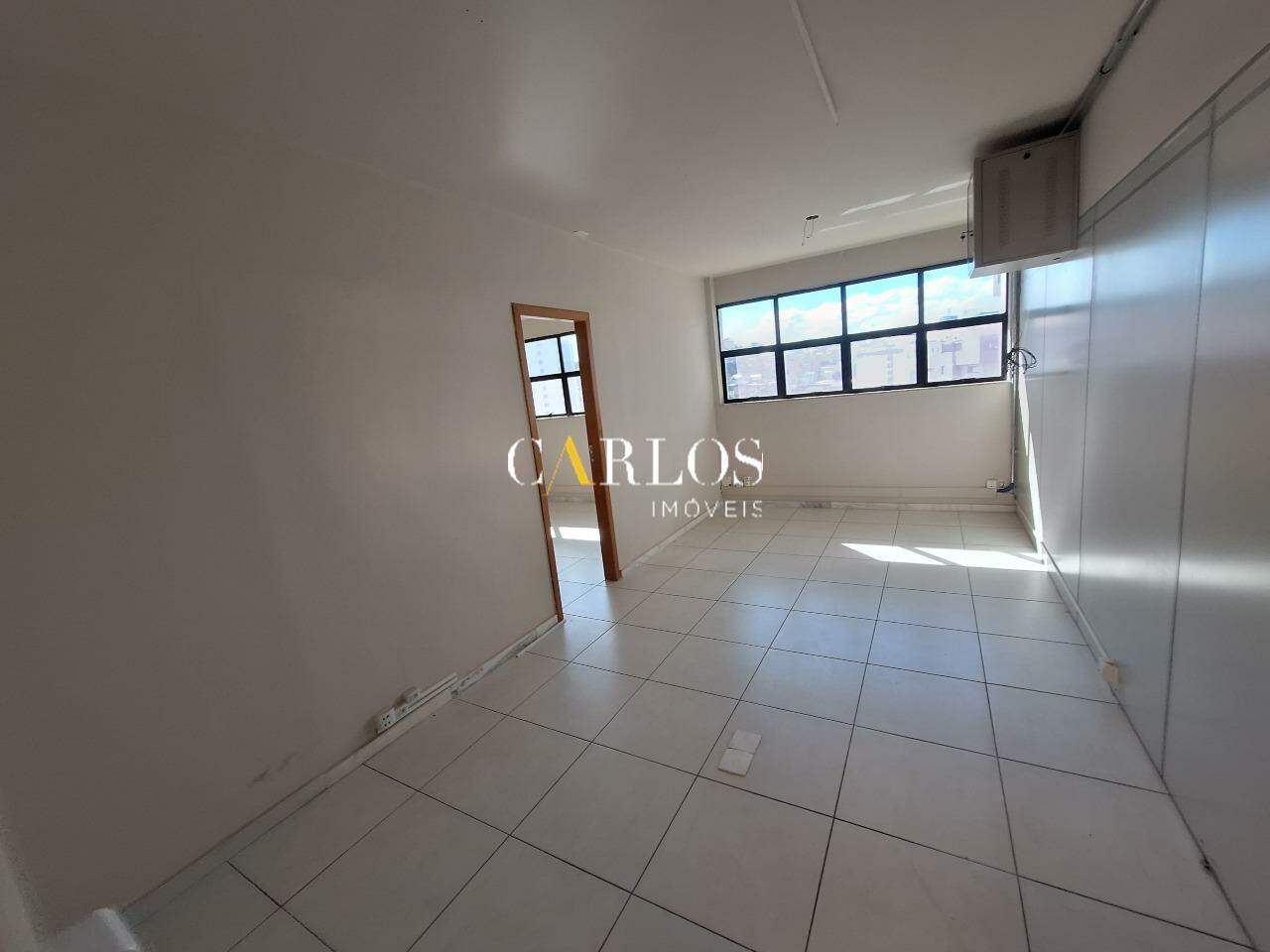 Sala para aluguel no Sion: 