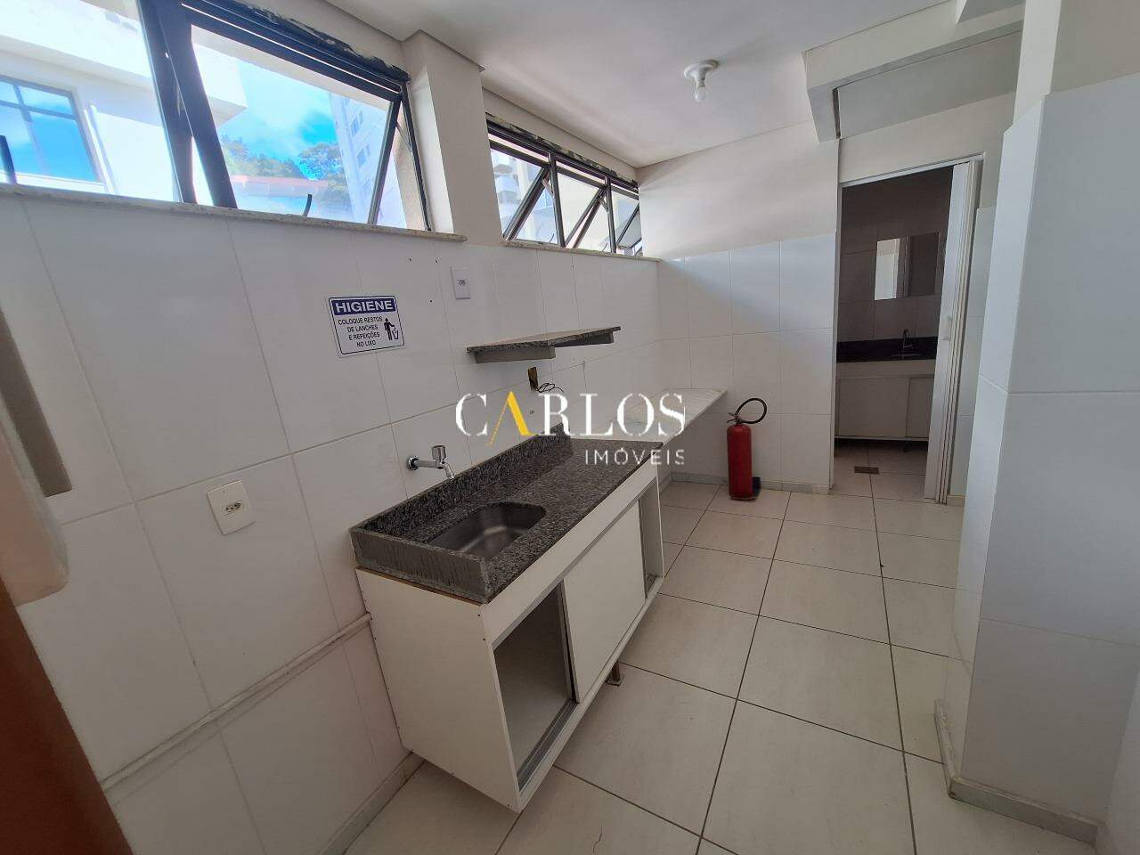 Sala para aluguel no Sion: 