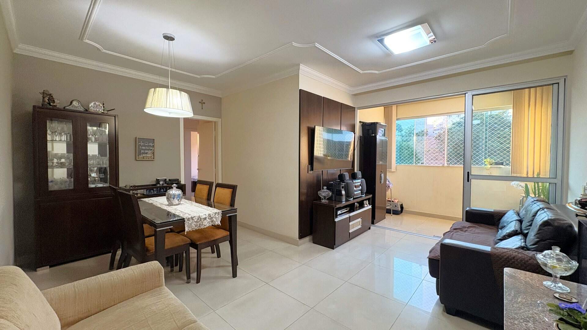 Apartamento, 3 quartos, 93 m² - Foto 1