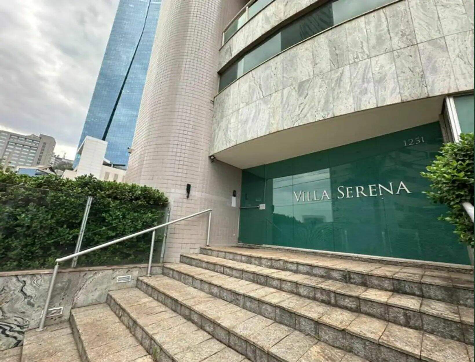 Apartamento com 3 quartos à venda no bairro Vale Do Sereno em Nova Lima