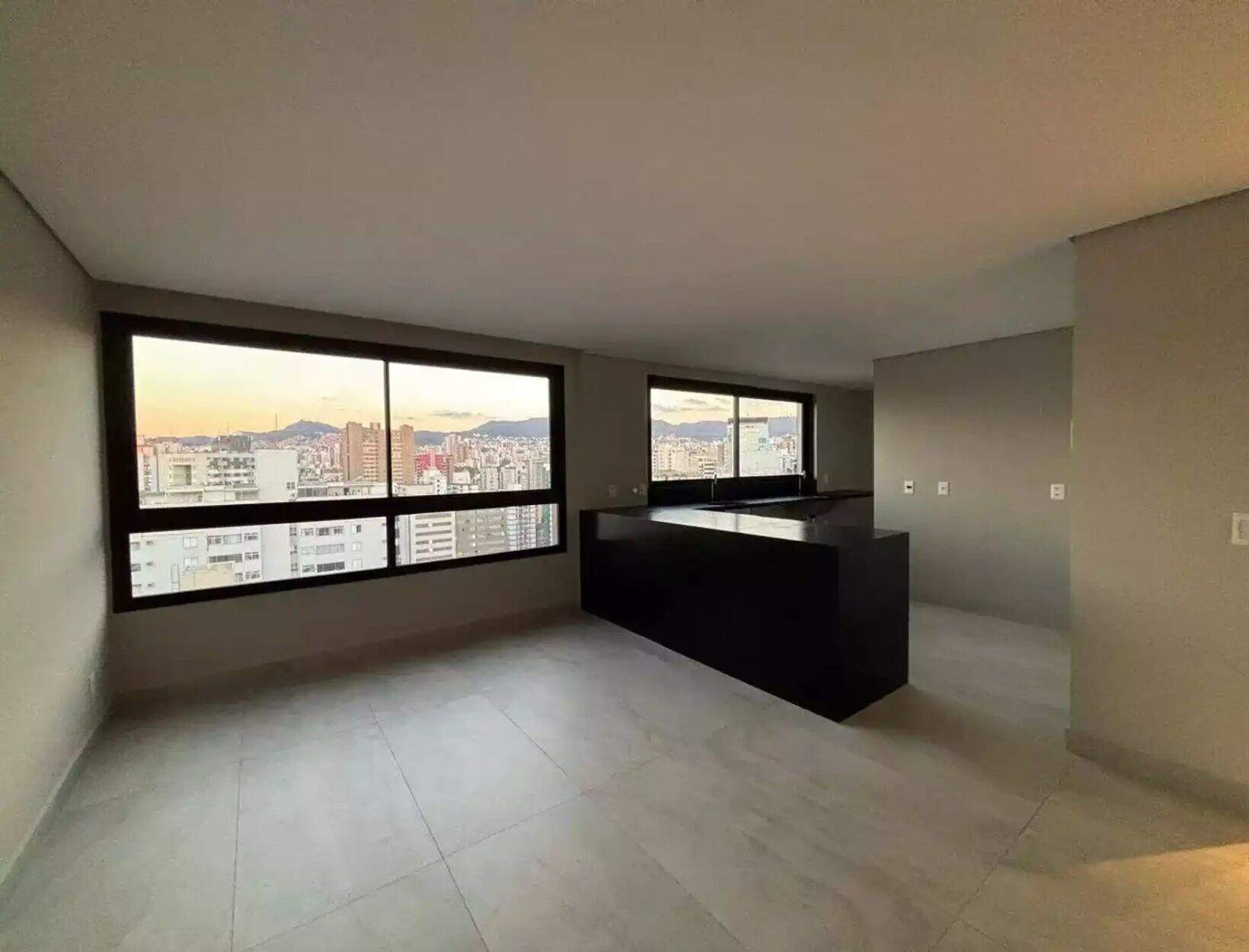 Cobertura, 3 quartos, 264 m² - Foto 1