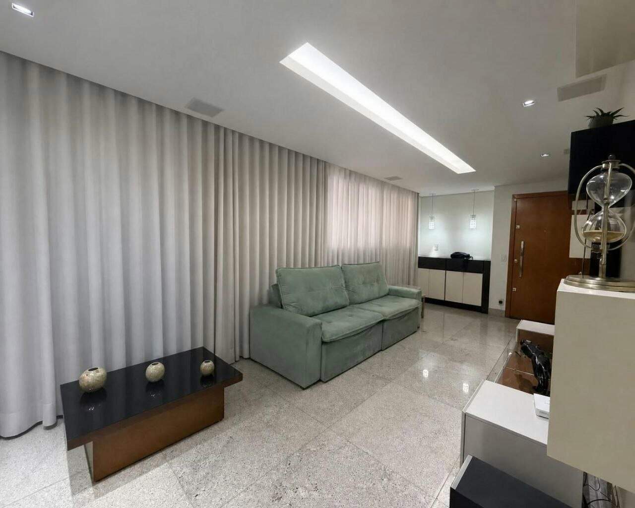 Cobertura, 3 quartos, 190 m² - Foto 1