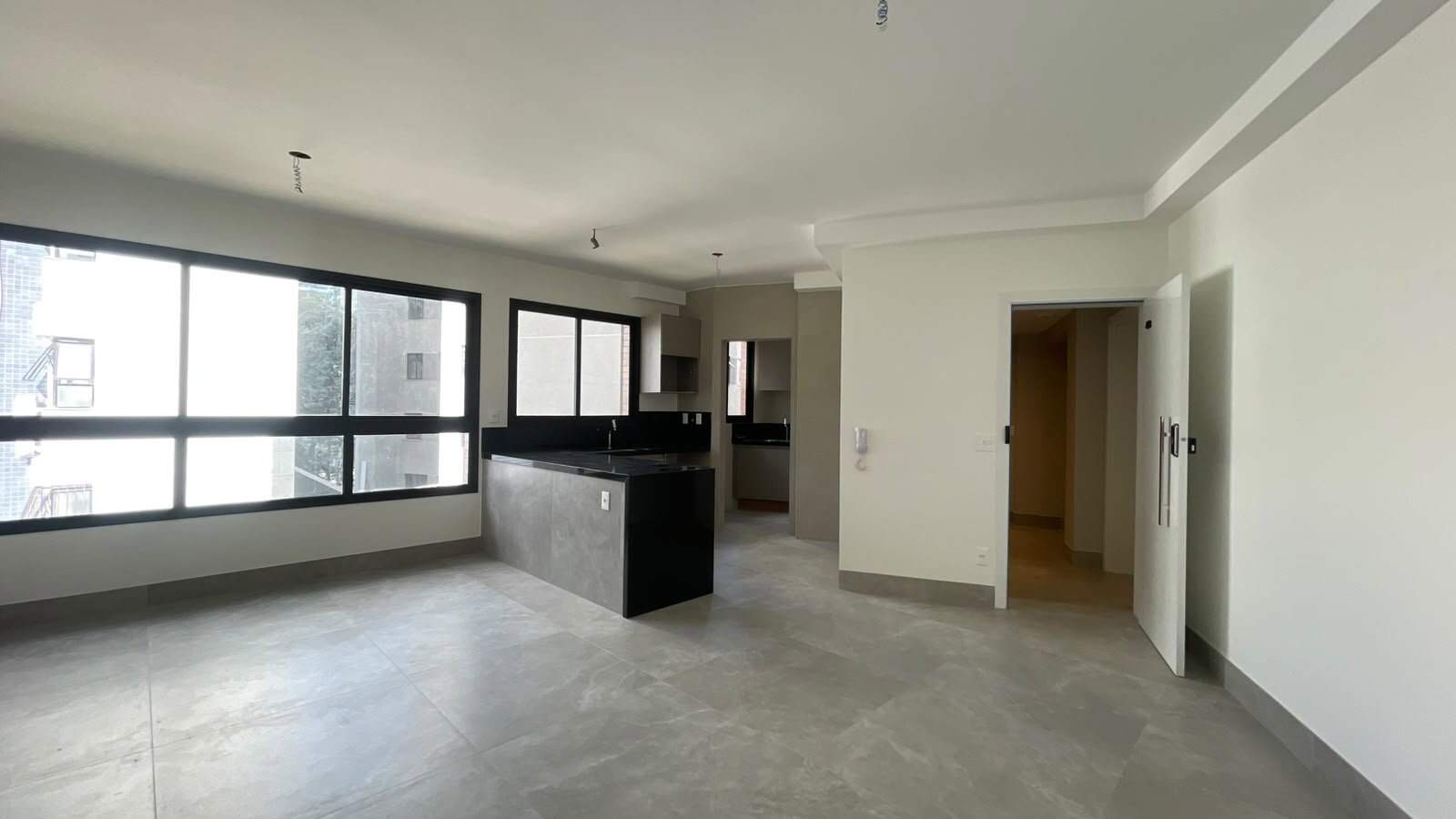 Apartamento com 2 quartos à venda no bairro Lourdes em Belo Horizonte