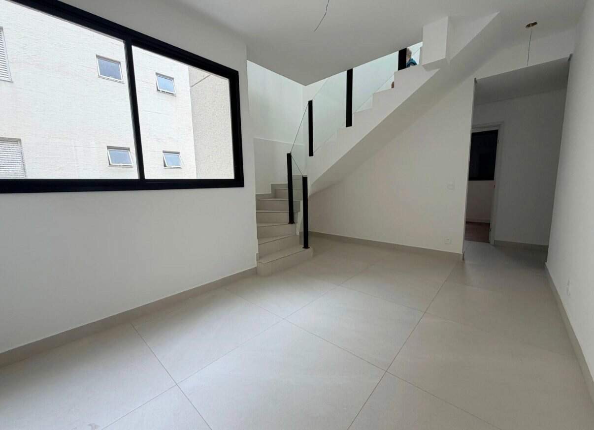 Cobertura com 3 quartos à venda no bairro Santo Antônio em Belo Horizonte