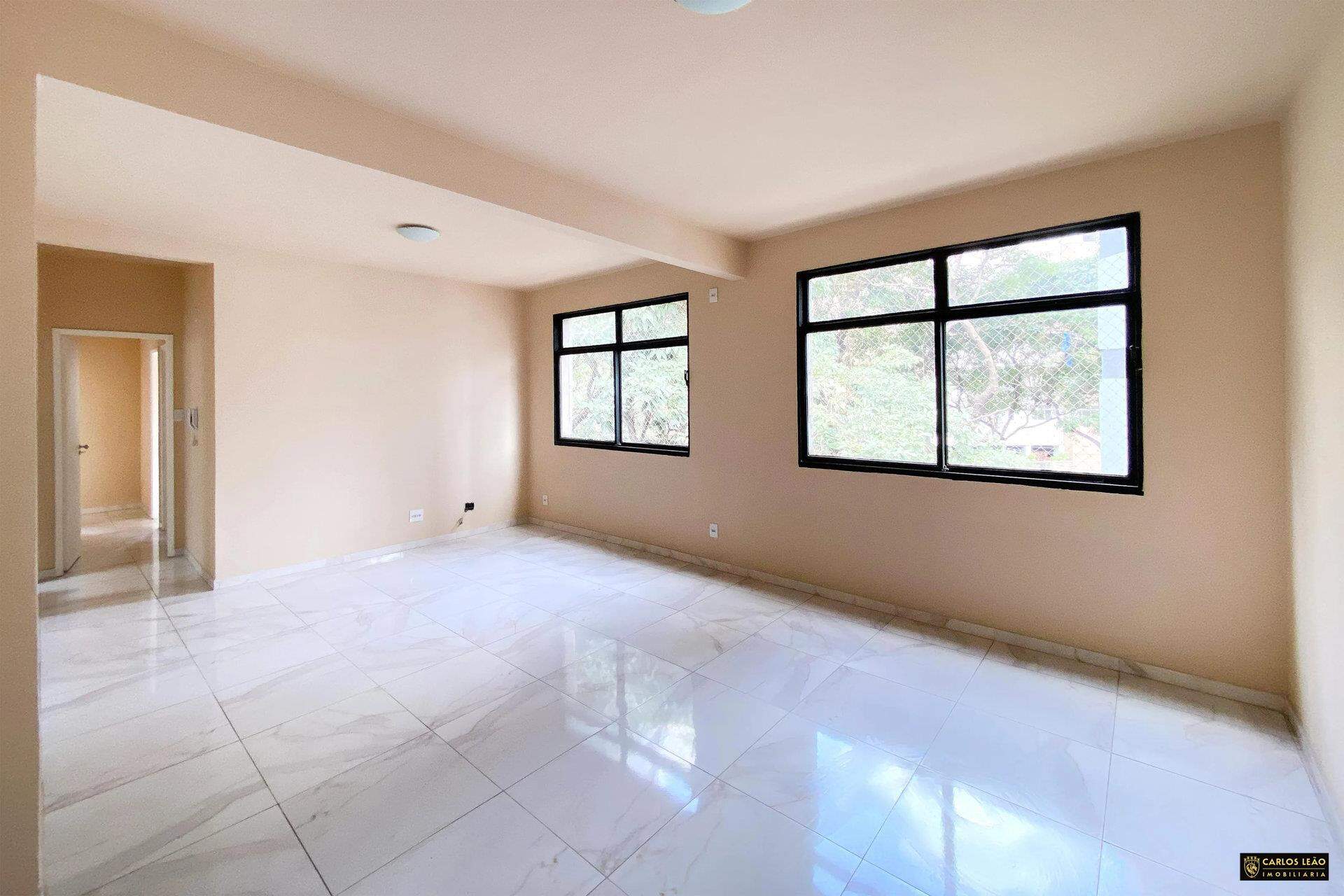 Apartamento com 3 quartos à venda no bairro Coração De Jesus em Belo Horizonte