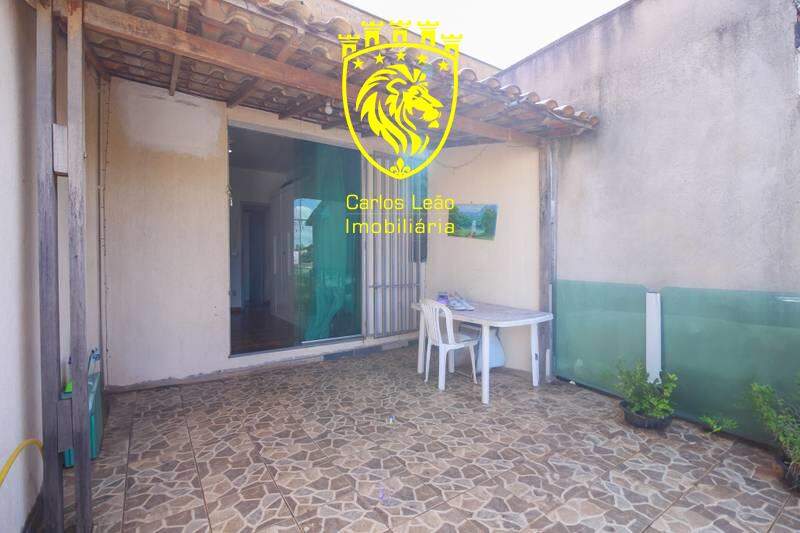 Casa à venda com 2 quartos, 80m² - Foto 19