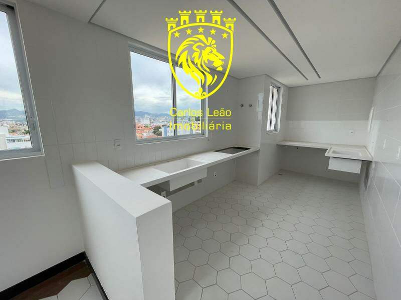 Cobertura à venda com 4 quartos, 210m² - Foto 13