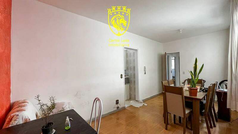 Apartamento à venda com 3 quartos, 60m² - Foto 2