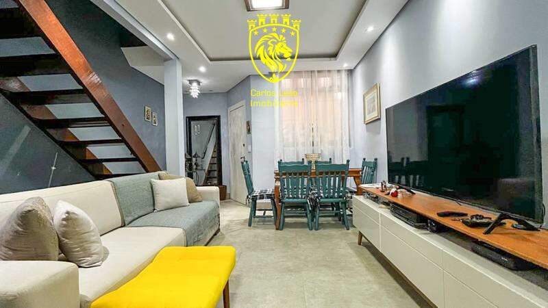 Casa à venda com 2 quartos, 70m² - Foto 1