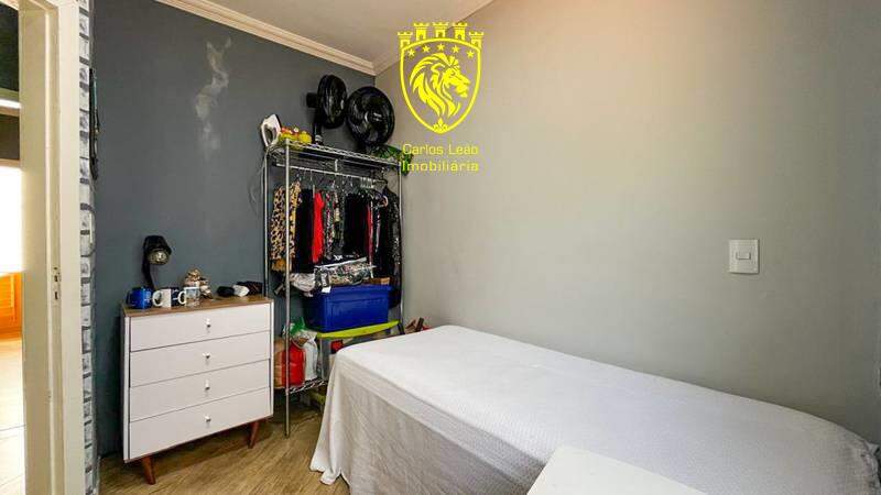 Casa à venda com 2 quartos, 70m² - Foto 20