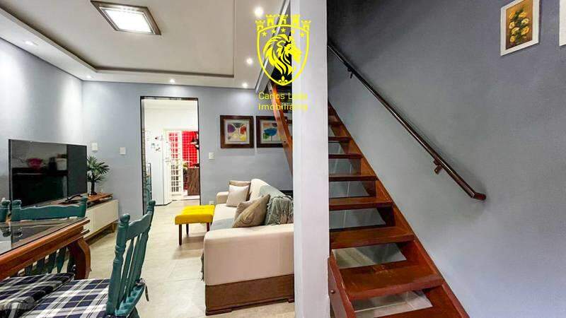 Casa à venda com 2 quartos, 70m² - Foto 3